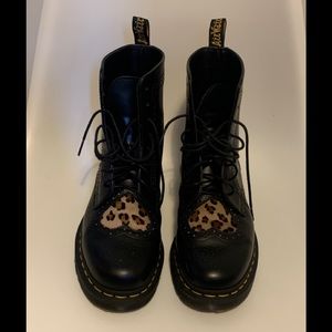 Dr. Martens Bentlys